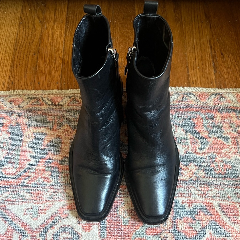 Everlane Heeled Zip Ankle Boot with Snip-Toe/Square Toe, Excellent - Picture 4 of 13